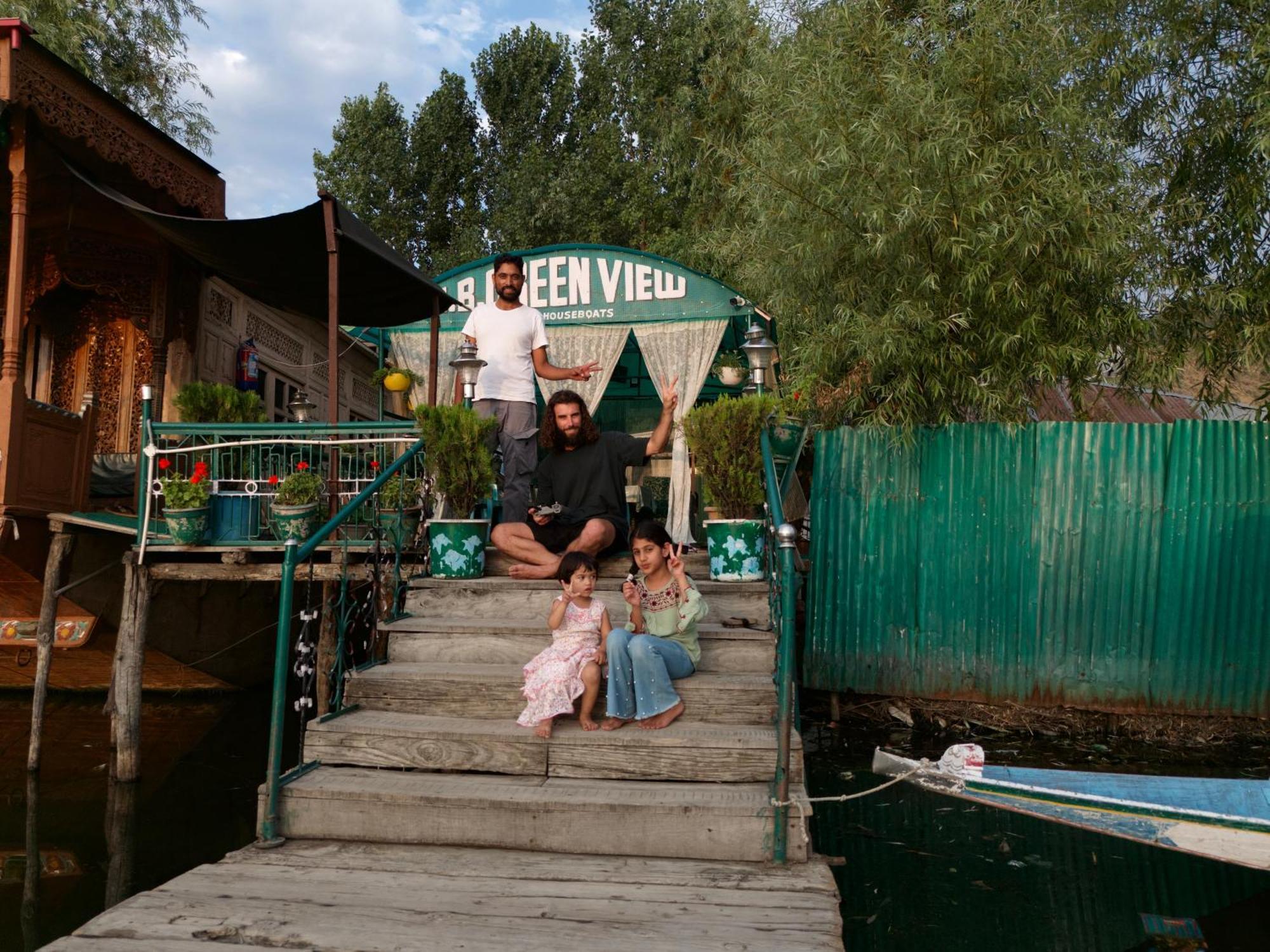 Green View Group Of Houseboats Otel Srīnagar Dış mekan fotoğraf